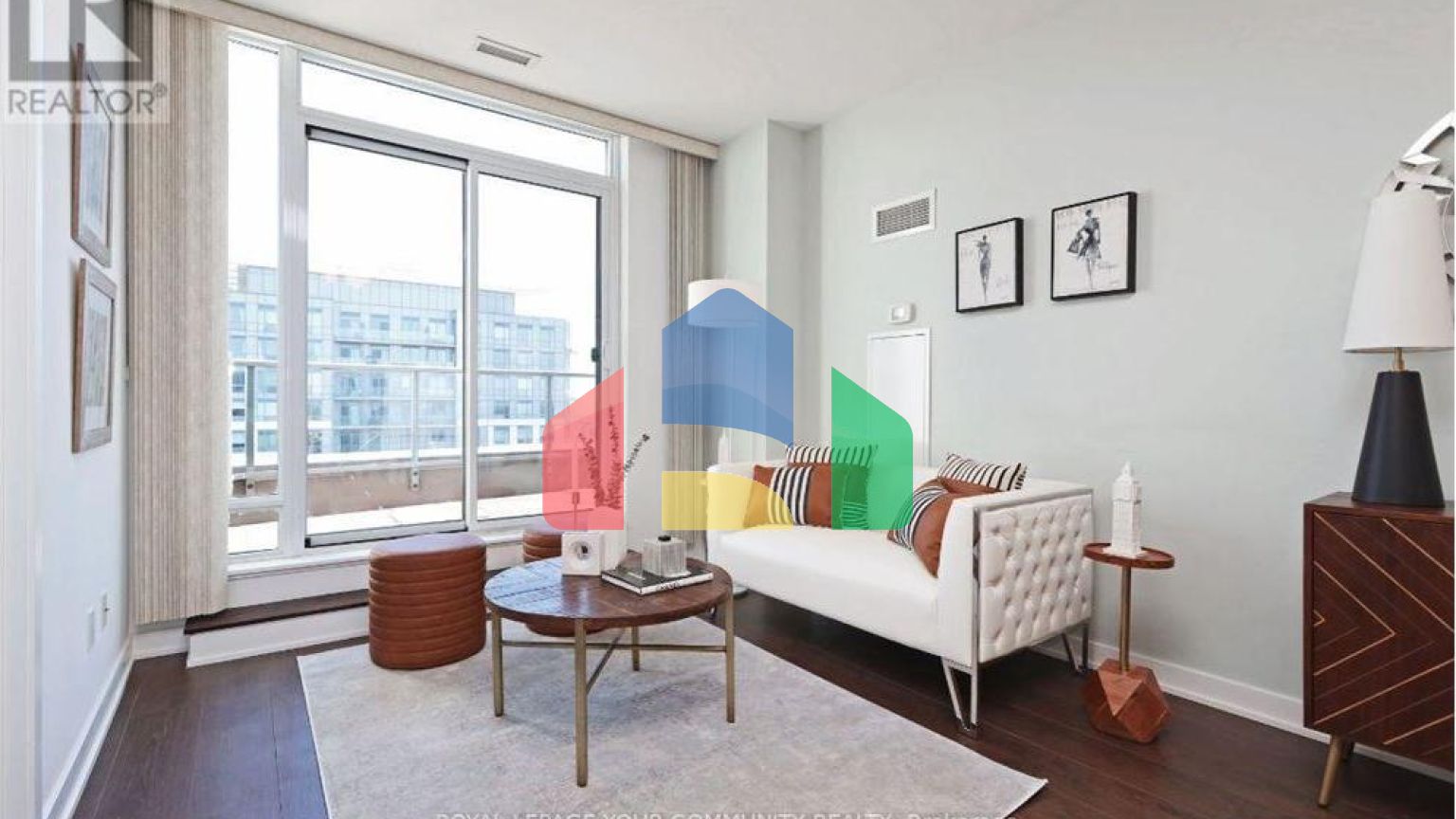 Residential - Single Family Home - Toronto, Canada - Canada