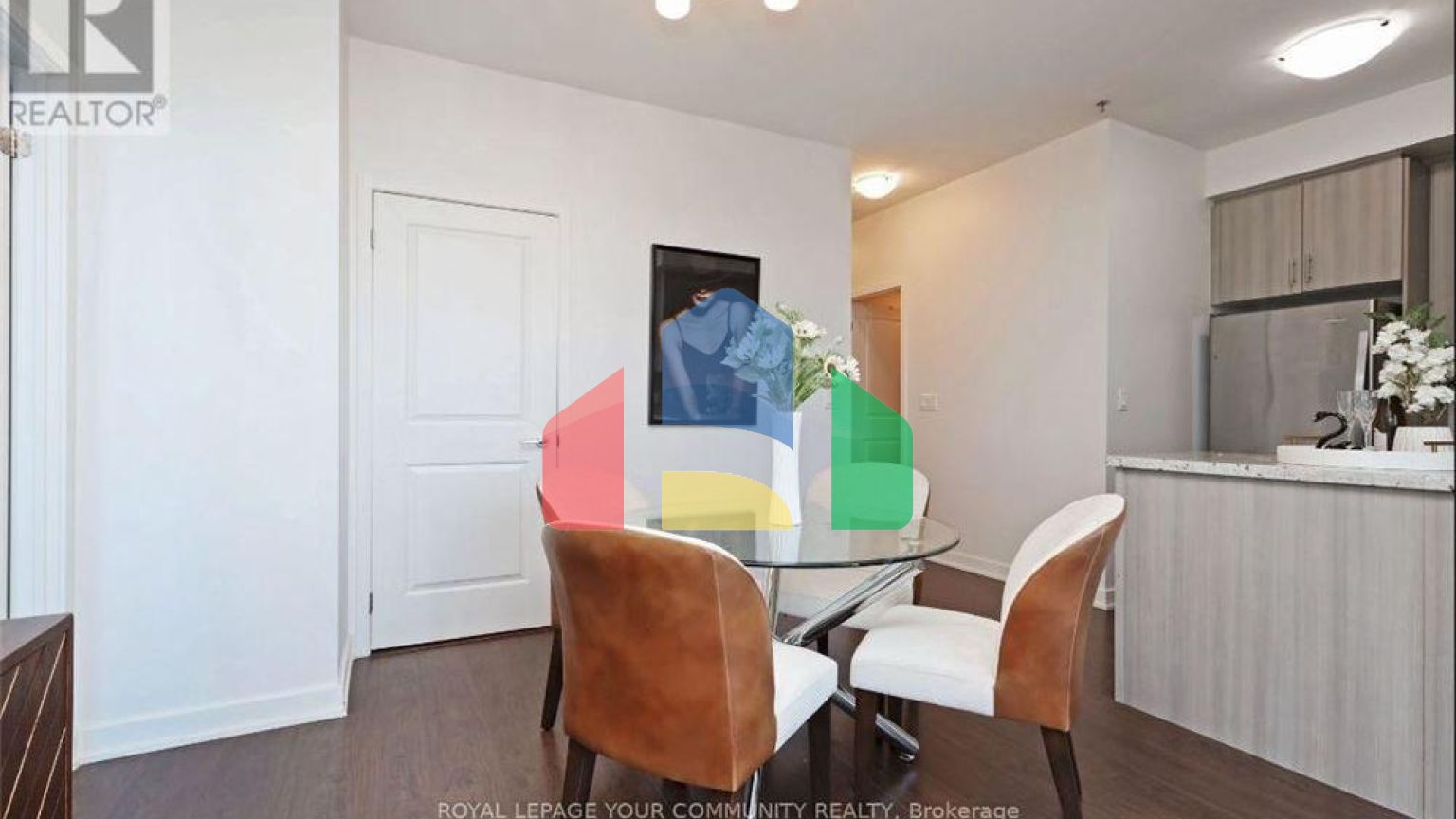 Residential - Single Family Home - Toronto, Canada - Canada