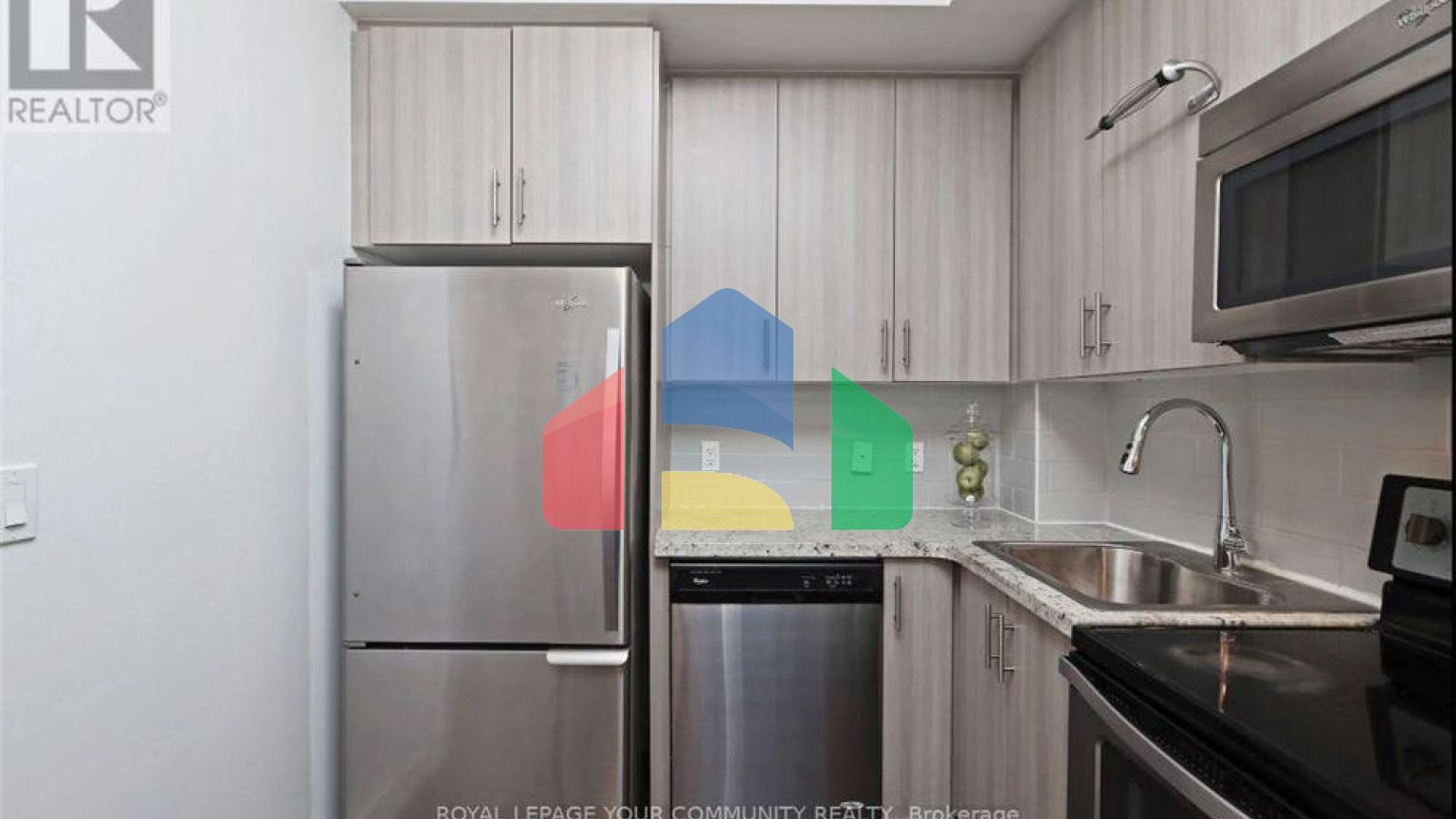 Residential - Single Family Home - Toronto, Canada - Canada