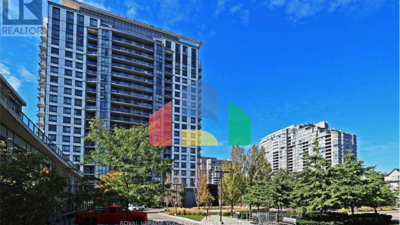 Residential - Single Family Home - Toronto, Canada - Canada