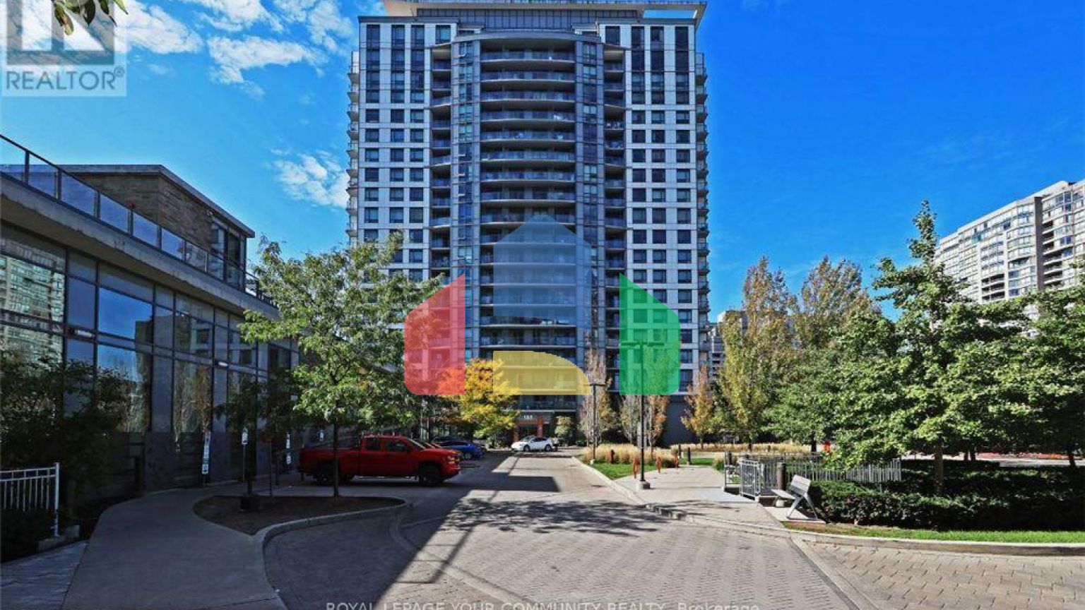 Residential - Single Family Home - Toronto, Canada - Canada