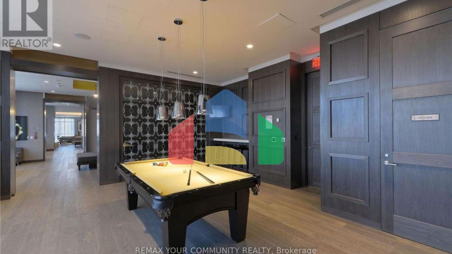 Residential - Single Family Home - Toronto, Canada - Canada