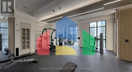 Residential - Single Family Home - Toronto, Canada - Canada