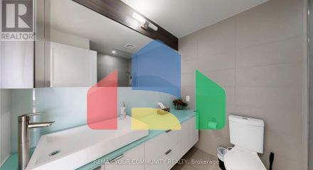 Residential - Single Family Home - Toronto, Canada - Canada