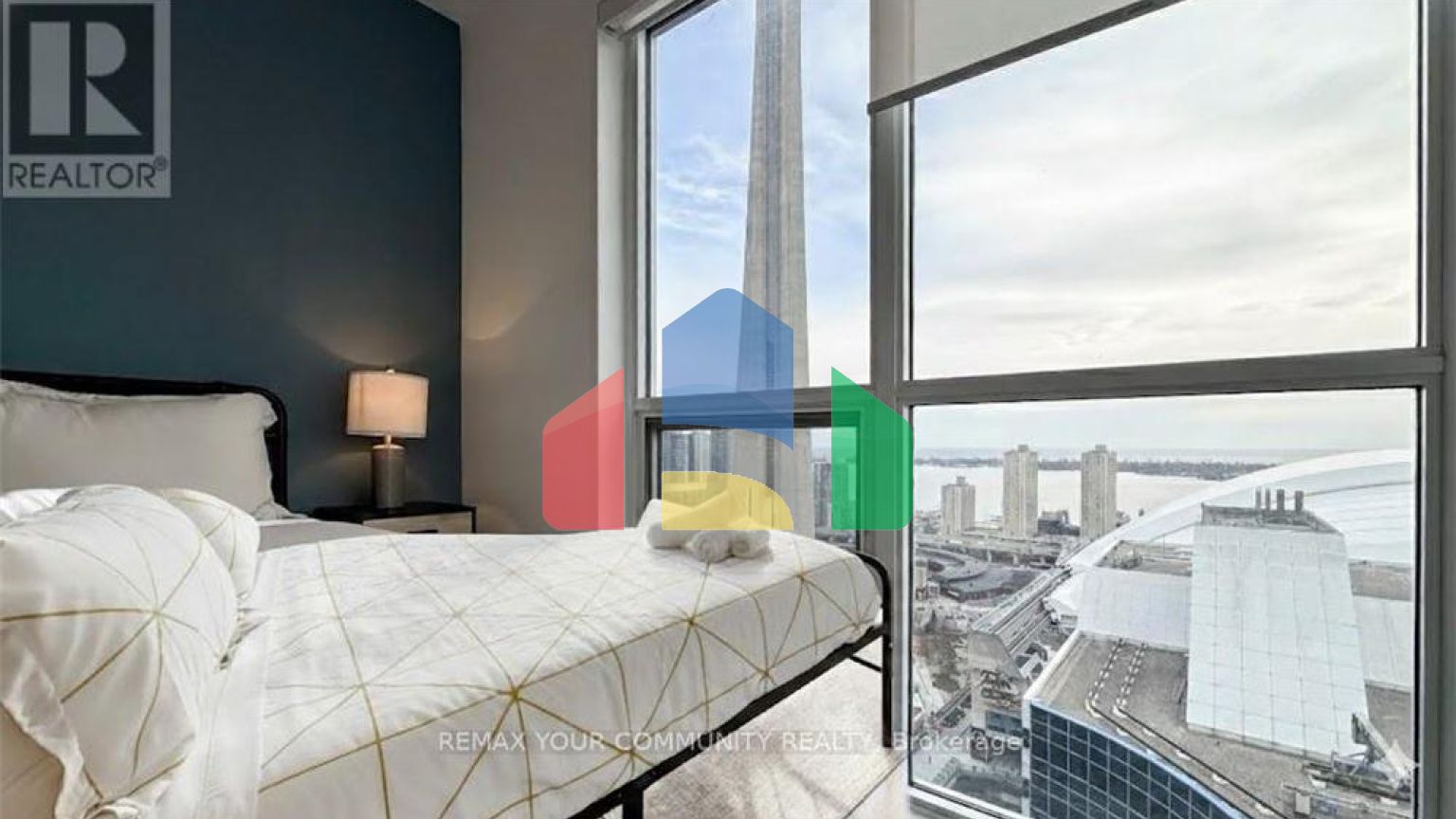 Residential - Single Family Home - Toronto, Canada - Canada