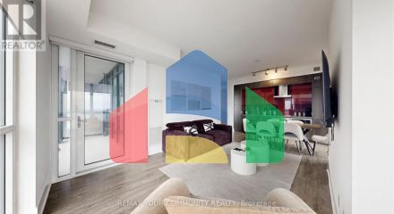 Residential - Single Family Home - Toronto, Canada - Canada