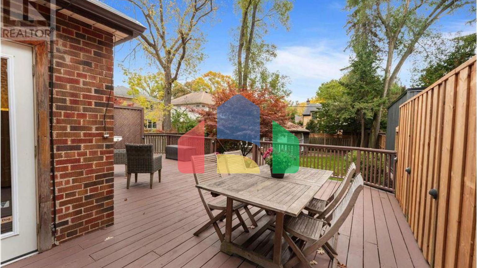 Residential - Single Family Home - Toronto, Canada - Canada