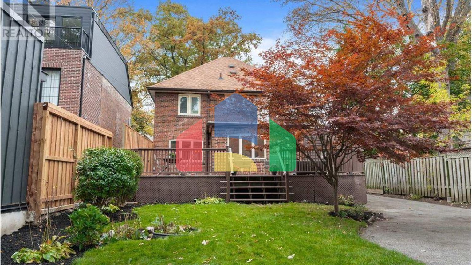 Residential - Single Family Home - Toronto, Canada - Canada