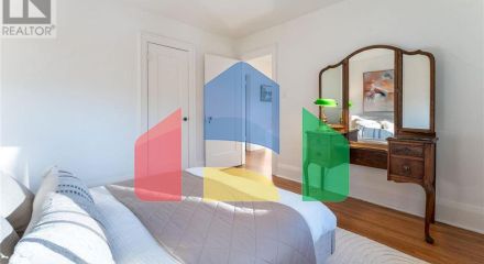 Residential - Single Family Home - Toronto, Canada - Canada