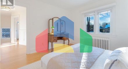 Residential - Single Family Home - Toronto, Canada - Canada