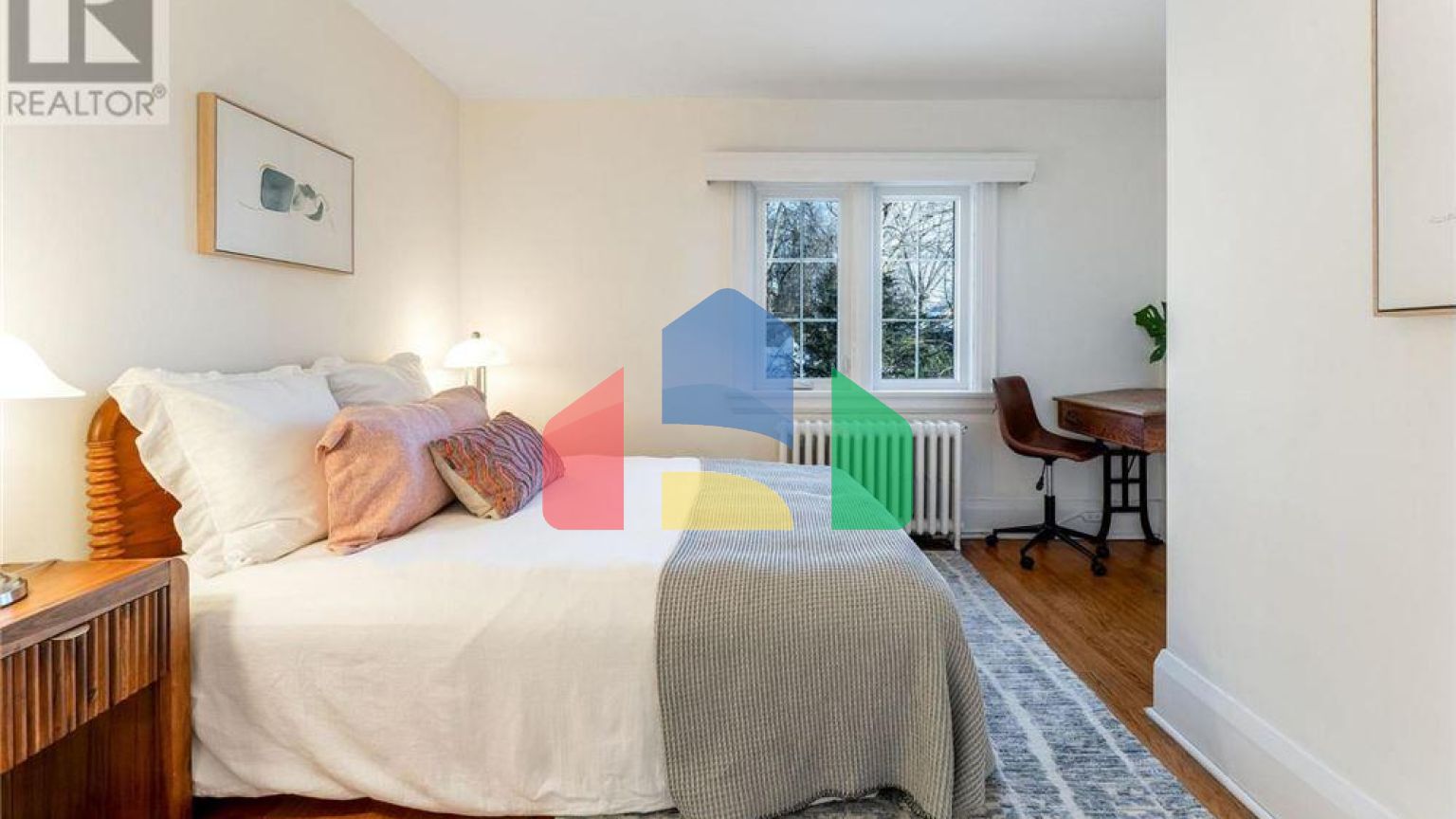 Residential - Single Family Home - Toronto, Canada - Canada