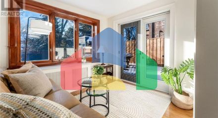 Residential - Single Family Home - Toronto, Canada - Canada