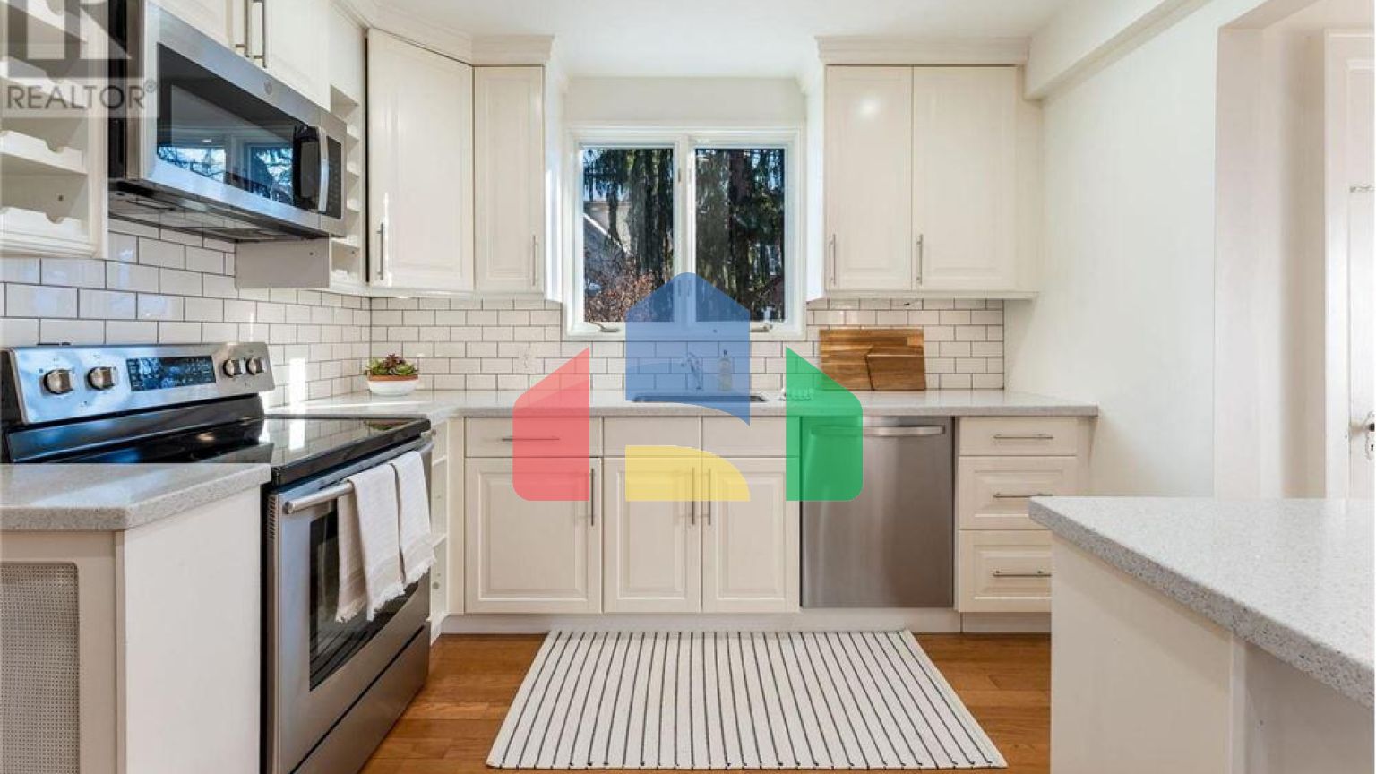 Residential - Single Family Home - Toronto, Canada - Canada