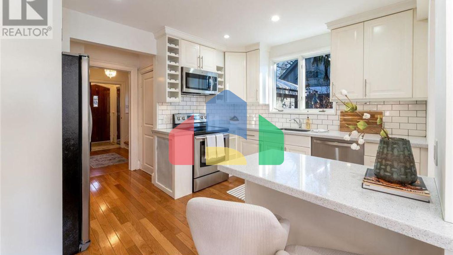 Residential - Single Family Home - Toronto, Canada - Canada