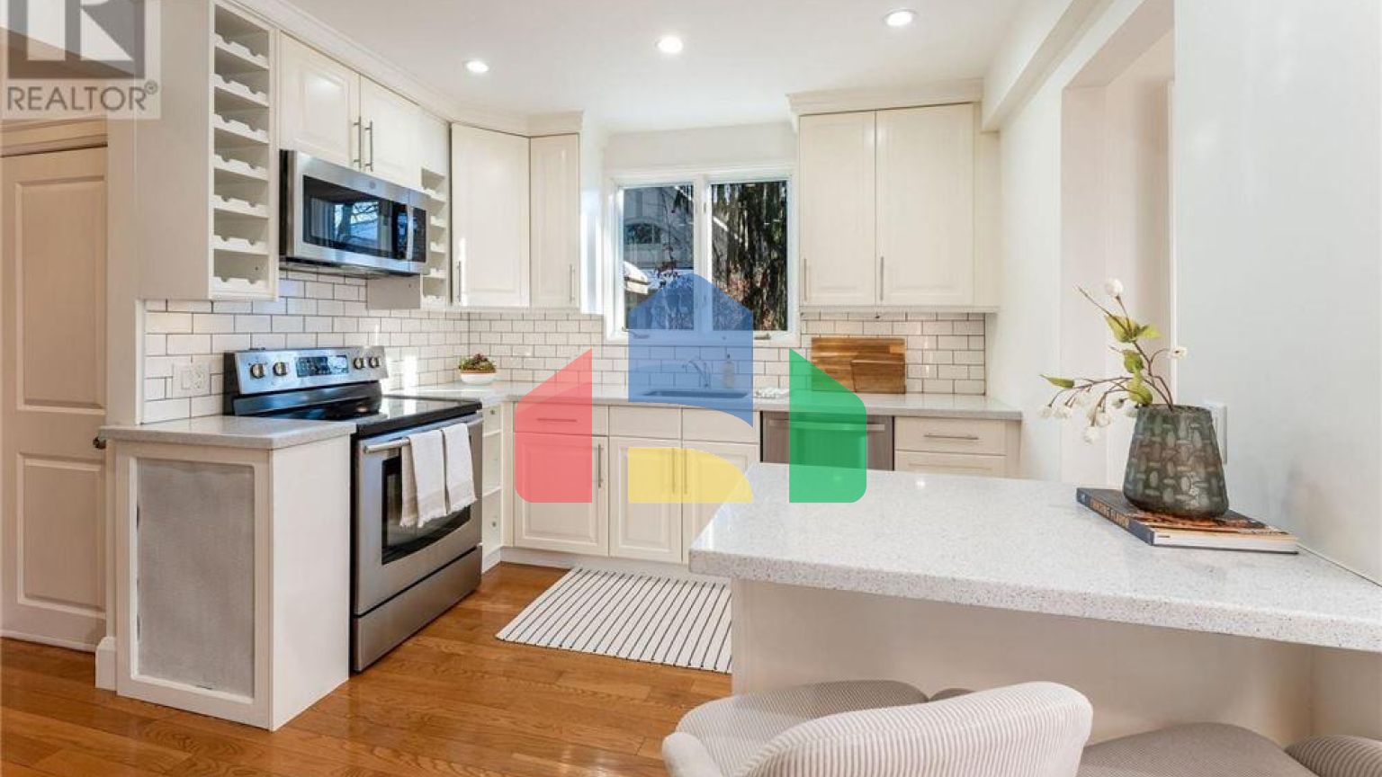 Residential - Single Family Home - Toronto, Canada - Canada