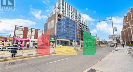 Residential - Single Family Home - Toronto, Canada - Canada