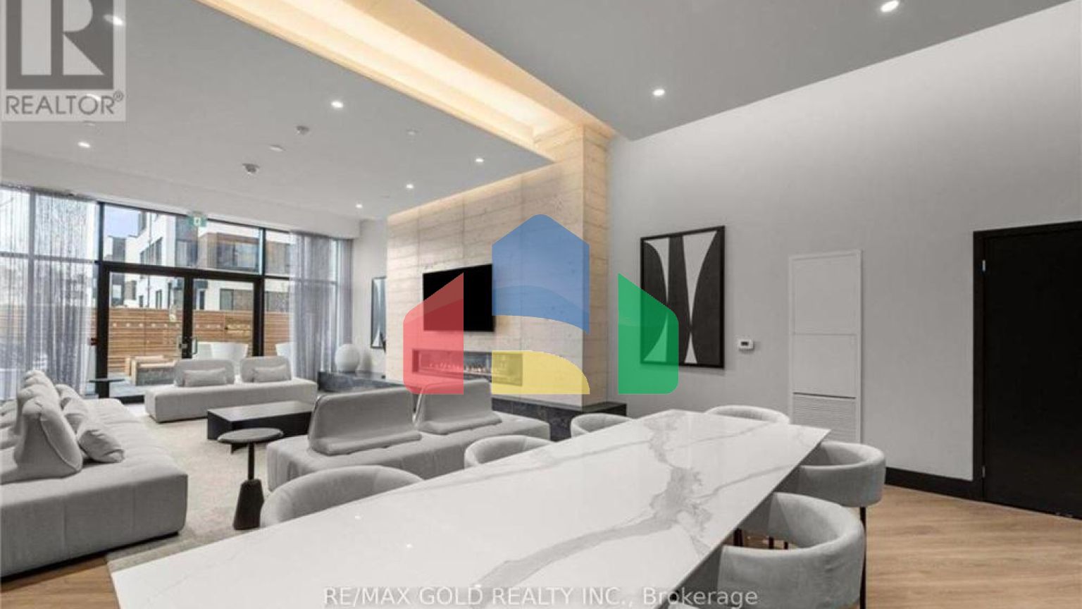 Residential - Single Family Home - Toronto, Canada - Canada