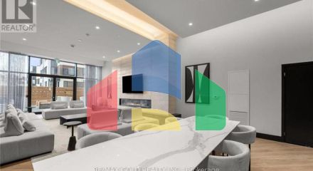 Residential - Single Family Home - Toronto, Canada - Canada