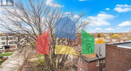 Residential - Single Family Home - Toronto, Canada - Canada