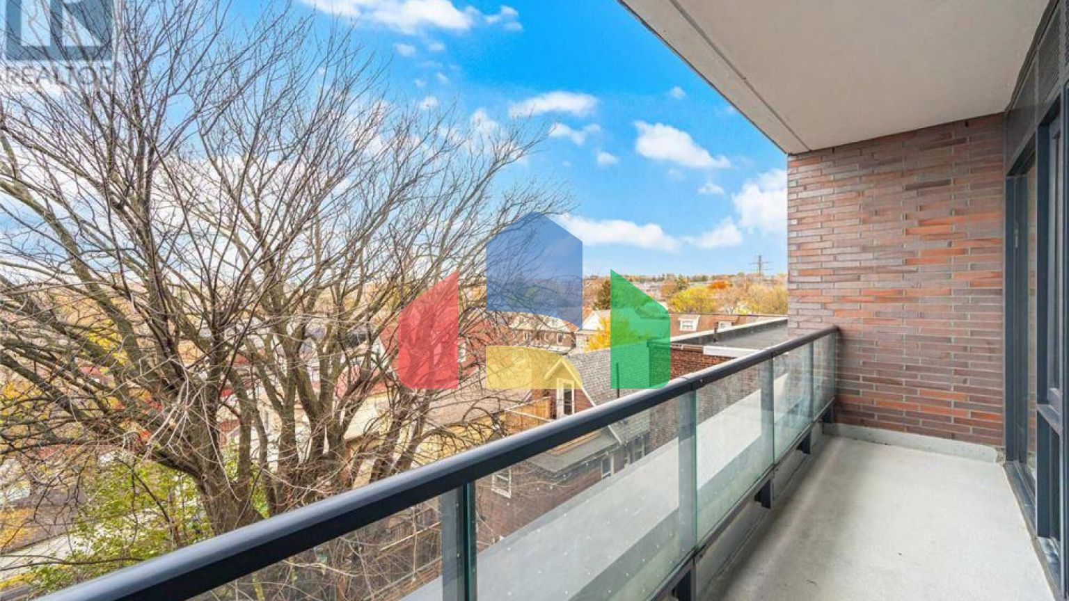 Residential - Single Family Home - Toronto, Canada - Canada