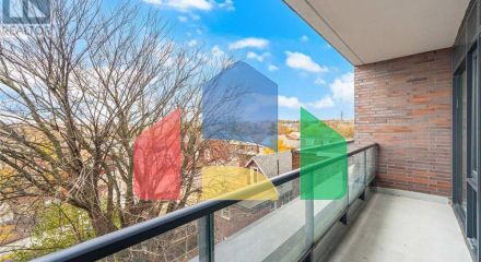 Residential - Single Family Home - Toronto, Canada - Canada