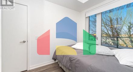 Residential - Single Family Home - Toronto, Canada - Canada