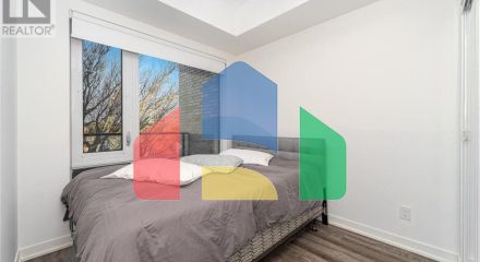 Residential - Single Family Home - Toronto, Canada - Canada