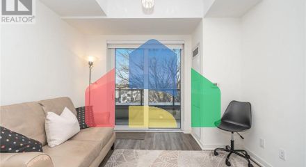 Residential - Single Family Home - Toronto, Canada - Canada