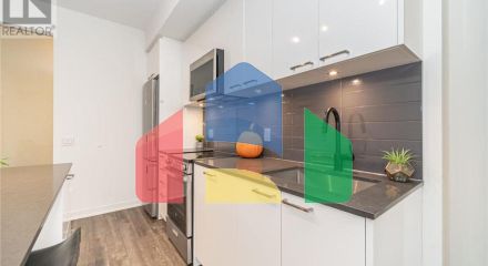 Residential - Single Family Home - Toronto, Canada - Canada