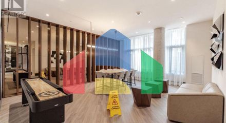 Residential - Single Family Home - Toronto, Canada - Canada