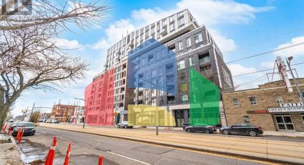 Residential - Single Family Home - Toronto, Canada - Canada