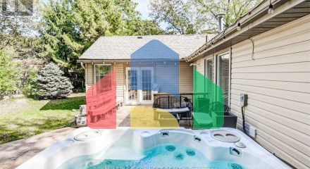 Residential - Single Family Home - Toronto, Canada - Canada