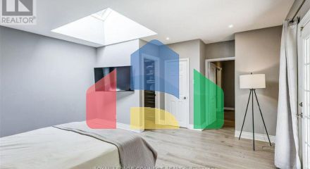 Residential - Single Family Home - Toronto, Canada - Canada