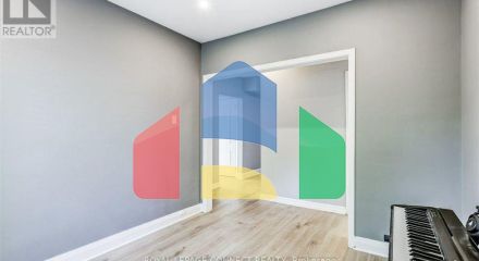 Residential - Single Family Home - Toronto, Canada - Canada