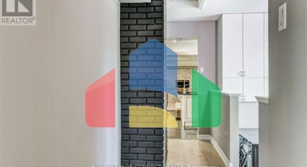 Residential - Single Family Home - Toronto, Canada - Canada