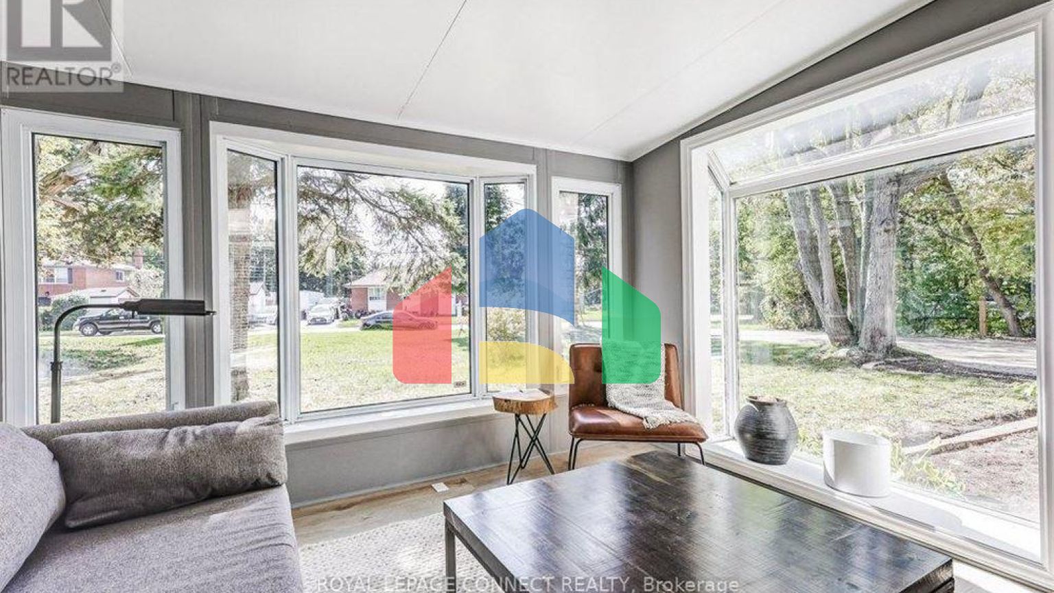 Residential - Single Family Home - Toronto, Canada - Canada