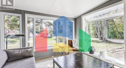 Residential - Single Family Home - Toronto, Canada - Canada