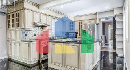 Residential - Single Family Home - Toronto, Canada - Canada