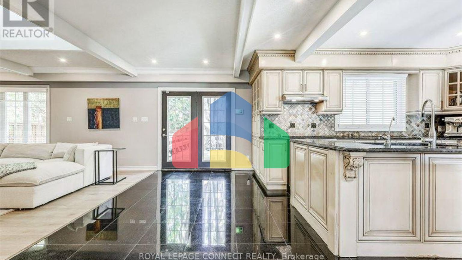 Residential - Single Family Home - Toronto, Canada - Canada