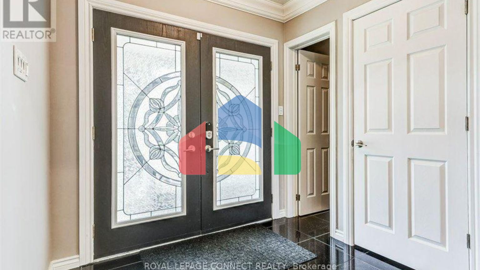 Residential - Single Family Home - Toronto, Canada - Canada