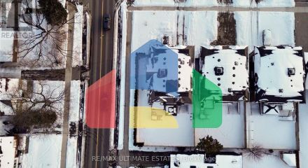 Residential - Single Family Home - Toronto, Canada - Canada