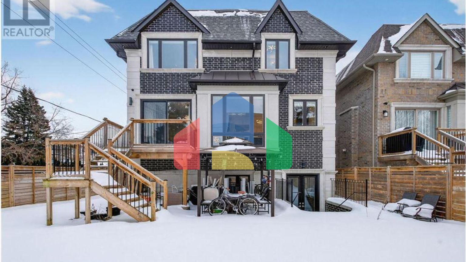 Residential - Single Family Home - Toronto, Canada - Canada