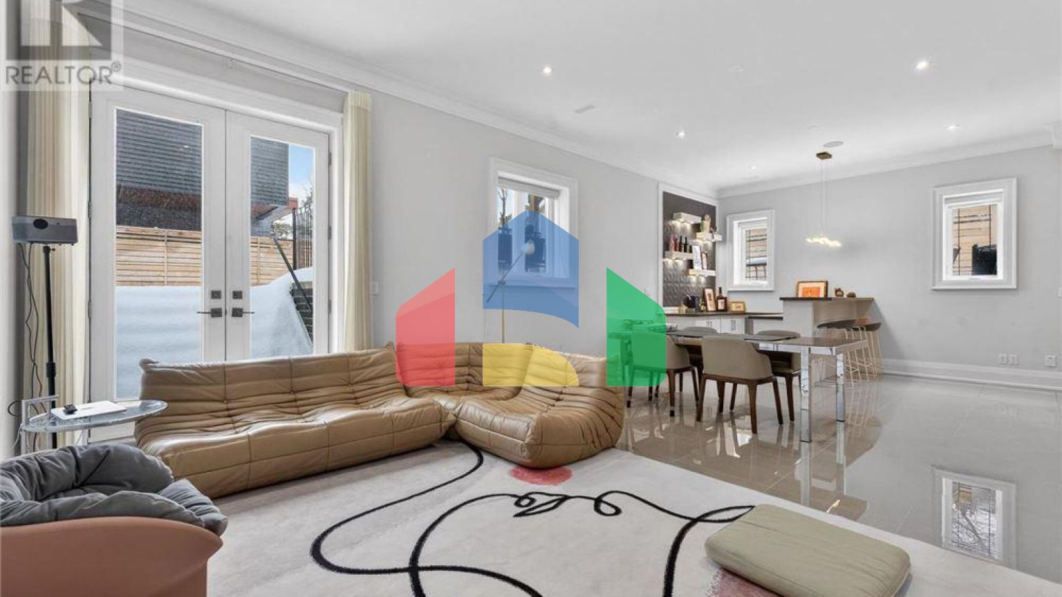 Residential - Single Family Home - Toronto, Canada - Canada