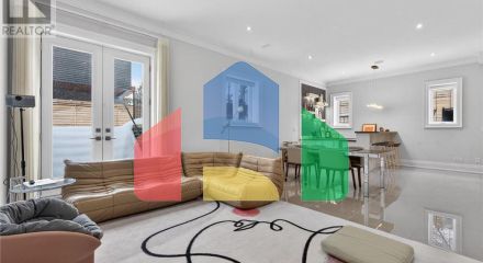 Residential - Single Family Home - Toronto, Canada - Canada