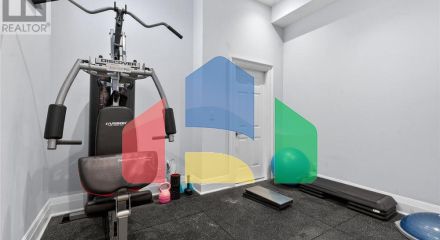 Residential - Single Family Home - Toronto, Canada - Canada