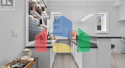 Residential - Single Family Home - Toronto, Canada - Canada