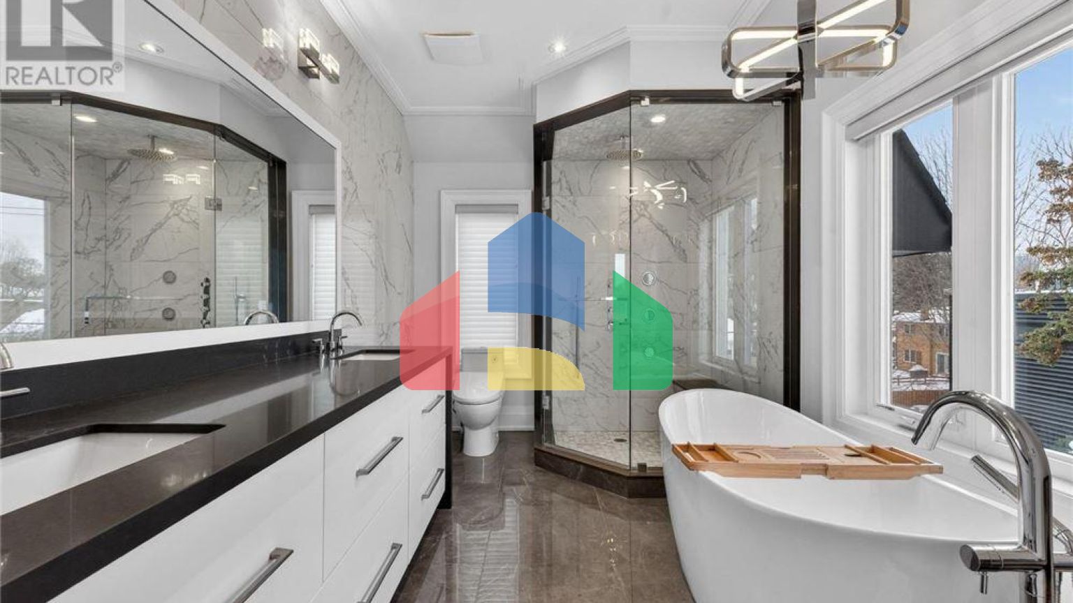 Residential - Single Family Home - Toronto, Canada - Canada