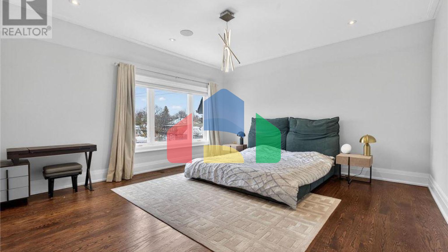 Residential - Single Family Home - Toronto, Canada - Canada