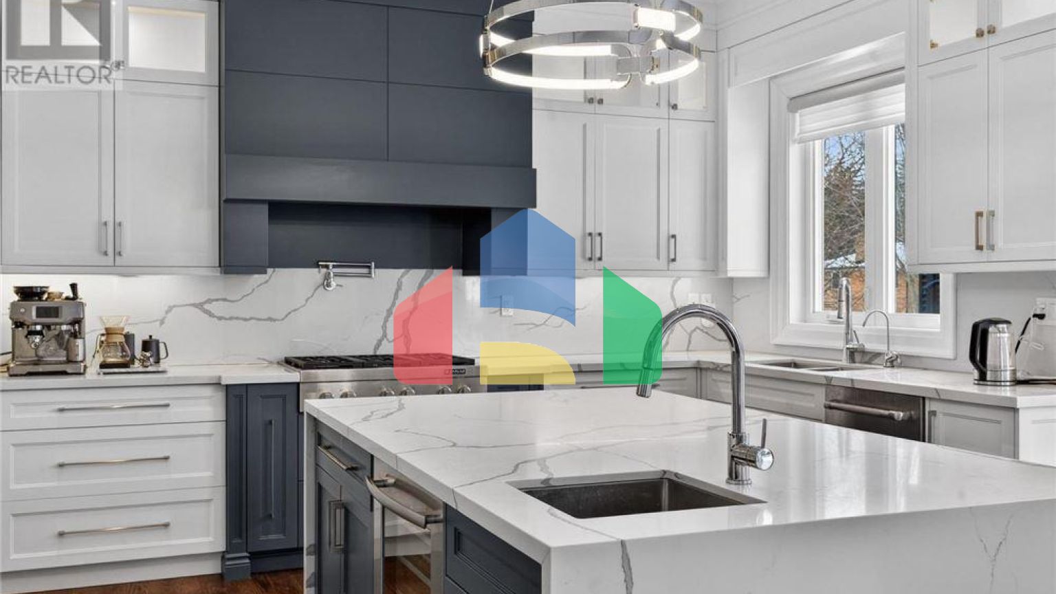 Residential - Single Family Home - Toronto, Canada - Canada