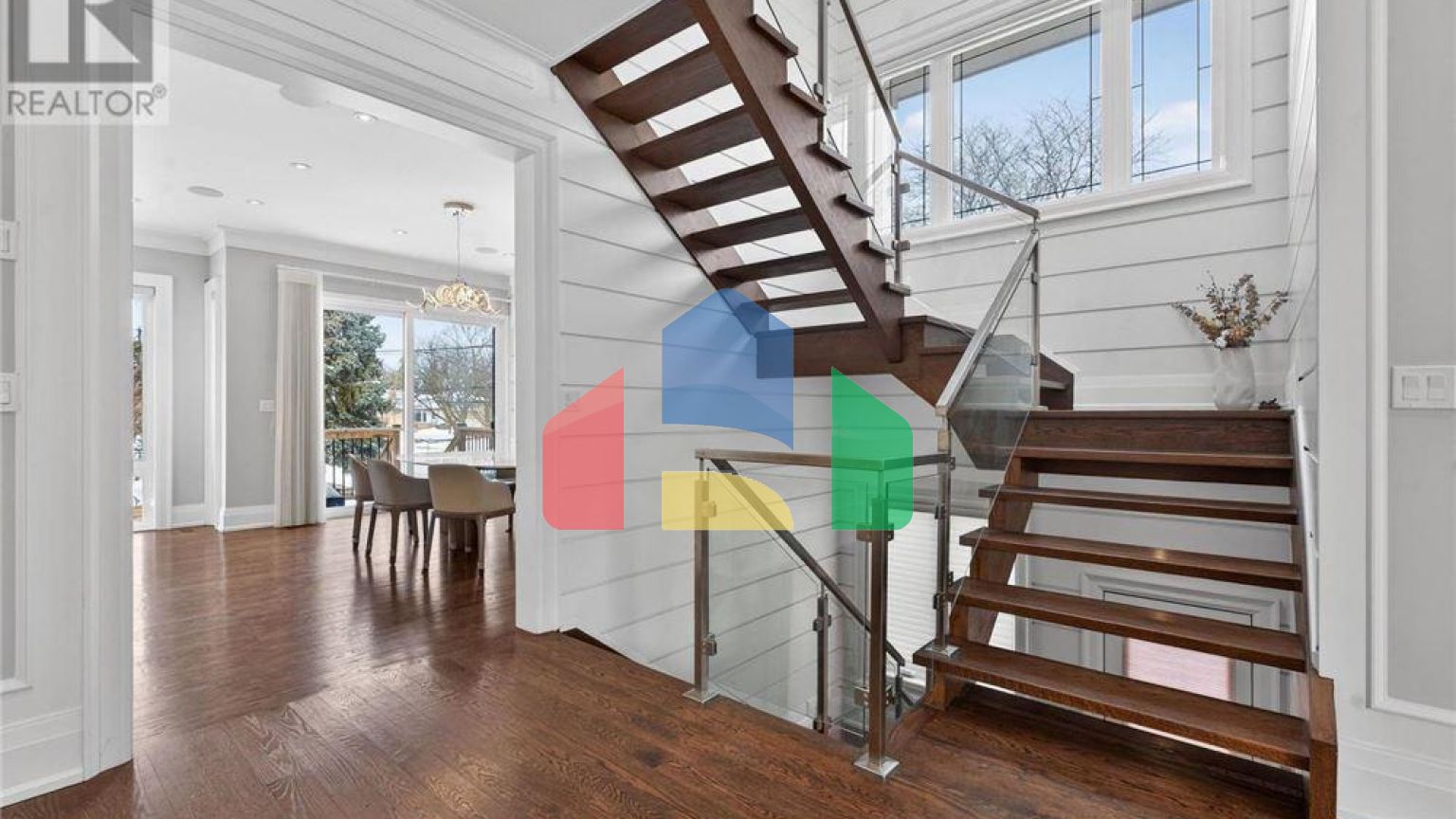 Residential - Single Family Home - Toronto, Canada - Canada